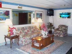 Welcome to the Gardner Super 8 Motel